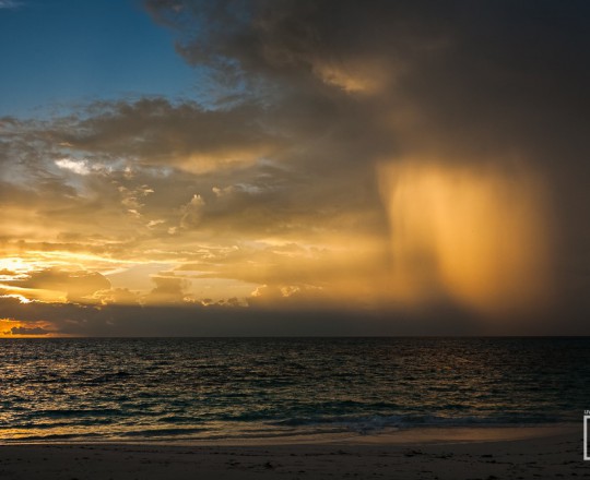 nahendes Unwetter | Seychellen
